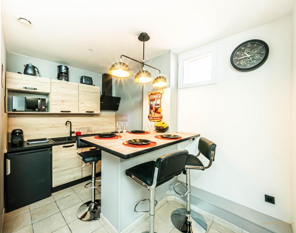 Centre Historique - Free Parking - Self Checkin - Wifi - Industriel - Sleepntripbeziers Apartment Exterior photo
