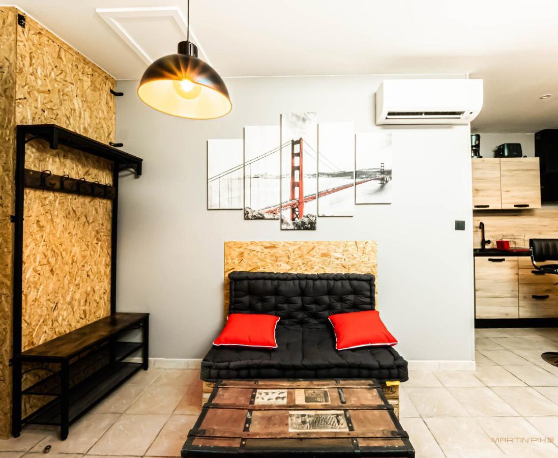 Centre Historique - Free Parking - Self Checkin - Wifi - Industriel - Sleepntripbeziers Apartment Exterior photo